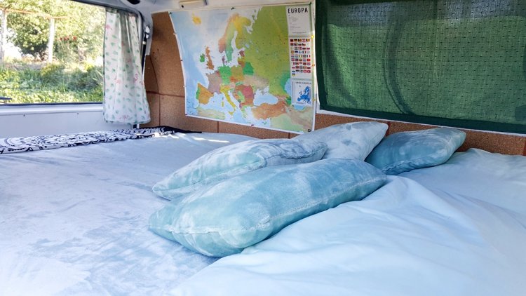 Aluguer de Campervan Nissan Vanette