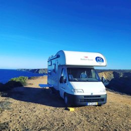 Alkoven Wohnmobil Roller 3 03 Prestige zu vermieten in Ermesinde
