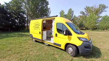 Fourgon aménagé Ci Peugeot boxer en location à Lerma