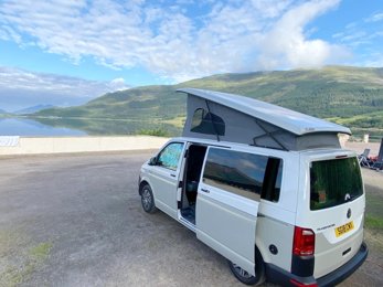 Furgoneta camper Volkswagen 2018 En alquiler en Glasgow