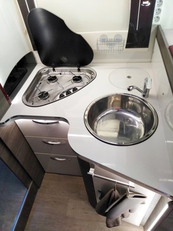 Viaggio del Camper Semintegrale