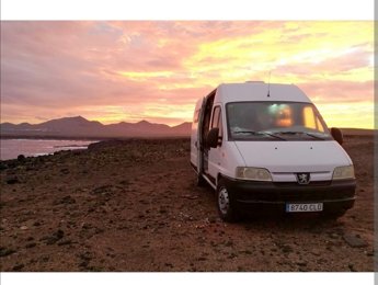 Kastenwagen Peugeot Boxer zu vermieten in Los Abrigos