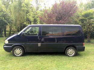 Campingbus Volkswagen multivan zu vermieten in Salignac-Eyvigues