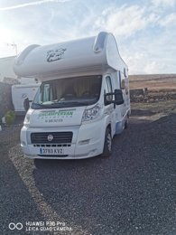 Autocaravana Capuchina katamarano Ducato 2.3 En alquiler en Teguise