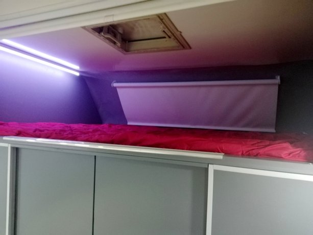 Viaggio del Camper Mansardato