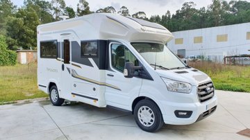 Camping-car Profilé Benimar Transit 2,0 l 170 ch en location à Tui