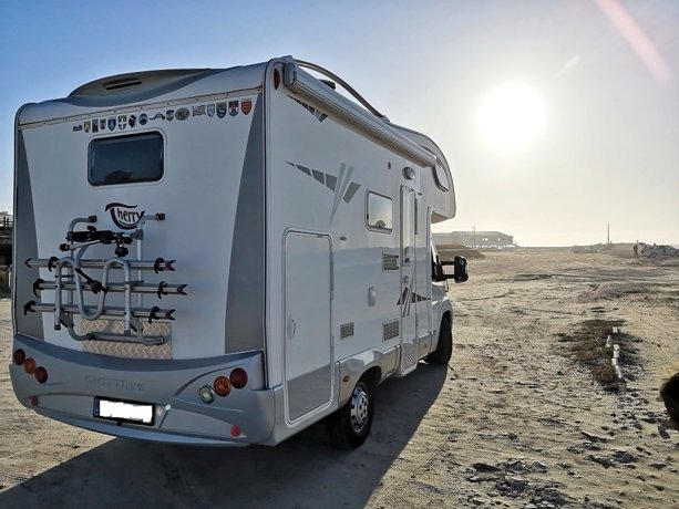 Viaggio del Camper Mansardato