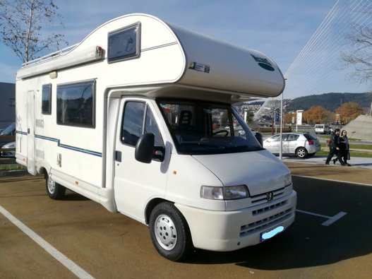 Aluguer de Autocaravana capucino Fiat Ducato Mcluis 560