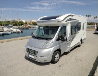 Camping-car Profilé Chausson Chausson Flash 06 en location à Perosinho - Vila Nova De Gaia