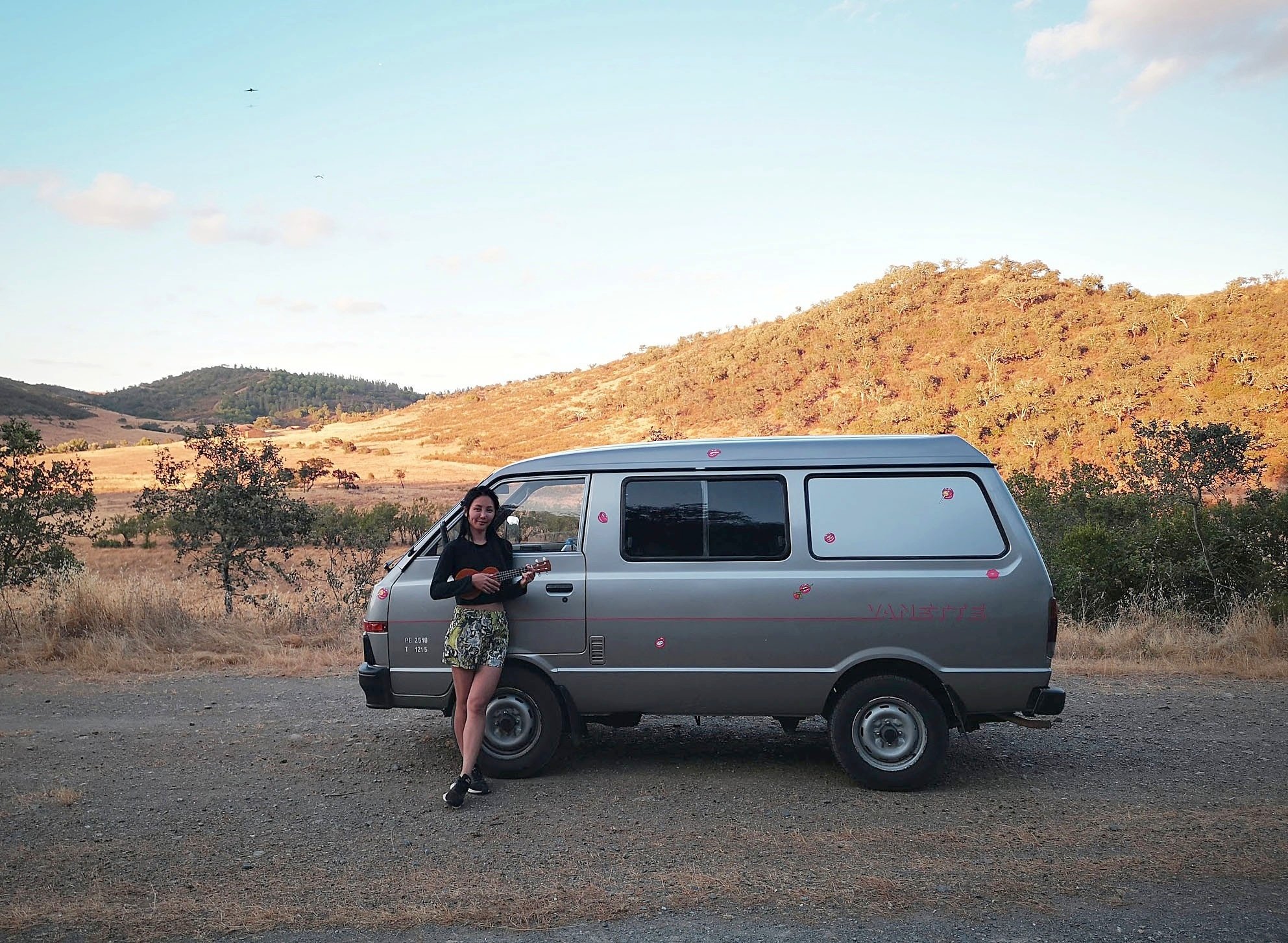 nissan vanette 2000 model