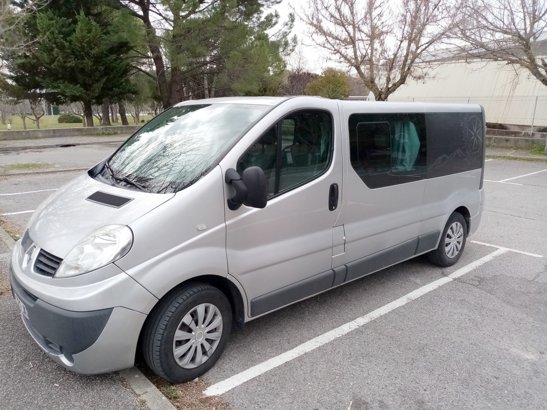 Rental Camper Manosque Renault Trafic 06 Yescapa