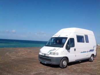 Furgão Pegeout Boxer Possl em aluguer em La Oliva