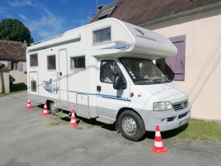 Dordogne : Campings avec emplacements pour camping-car 2024 à partir de  10,00 €/nuit