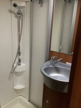 Vermietung von Alkoven Wohnmobil