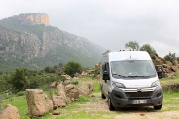 Fourgon aménagé Pössl Roadstar 600 W en location à Villemoirieu