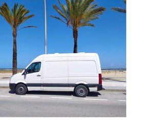 Llega a Jerez una nueva tienda de accesorios camper para autocaravanas y  caravanas - Contenido-Promocionado (La Voz)