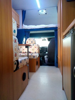 Aluguer de Autocaravana capucino Ford Transit
