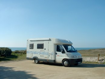 Camping-car Profilé Roller Team Auto Roller 15 en location à Guerande