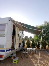 Autocaravana Capuchina Bürstner C 550 En alquiler en Faro
