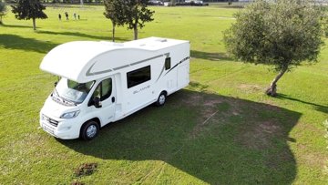 Autocaravana Capuchina Mclouis Glamys 26g En alquiler en Jerez De La Frontera