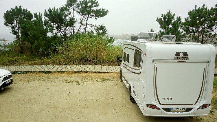 Rental Low profile RV