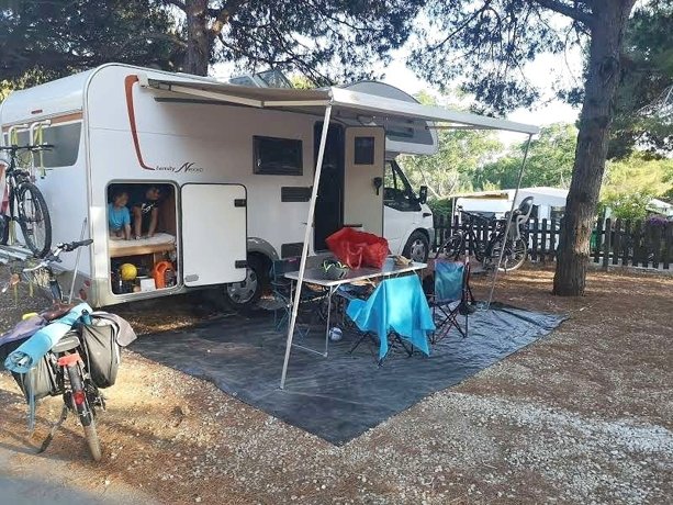 Rental Coachbuilt motorhome