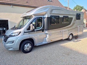 Camping-car Profilé Adria 670 Sc Anniversaire en location à Thorigny-Sur-Oreuse