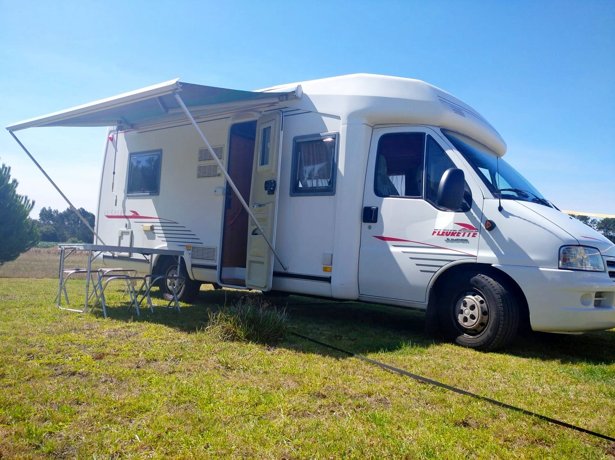 Viaggio del Camper Semintegrale