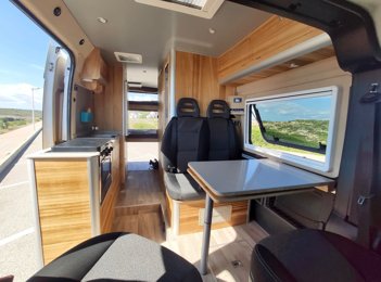 Kastenwagen Fiat Ducato 2,3 l Multijet 130 ch. zu vermieten in Es Mercadal