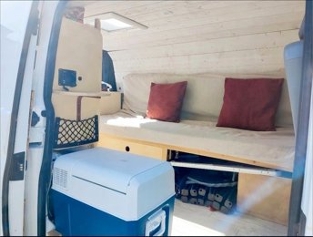 Van Volkswagen T5 2,0 l 102 ch en location à Paris