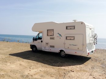 Autocaravana Capucino Hymer Ducato em aluguer em Calahonda
