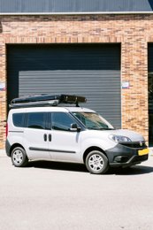 Van El camino adventure vans Urban country en location à Palma