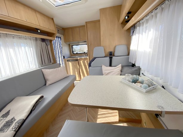 Rental Coachbuilt motorhome