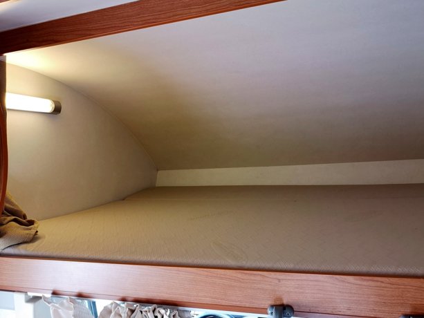 Viaggio del Camper Mansardato