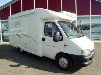 halfintegraal camper Miller Manitoba Te huur in Moncalieri