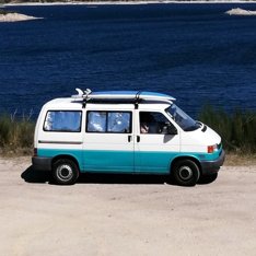 Campervan Volkswagen Transporter 1.9 TD For hire in Oliveira Do Douro