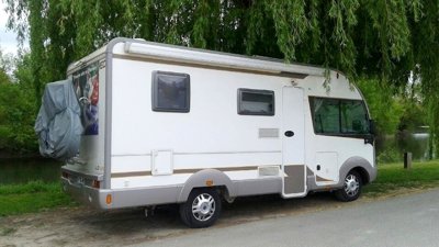 integraal camper Itineo Ducato 2,0 l 130 ch Te huur in Istres