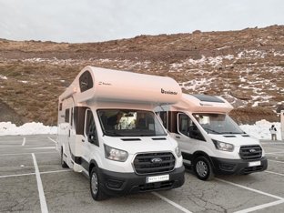 Motorhome Coachbuilt Benimar sport 340 up For hire in Alcorcón