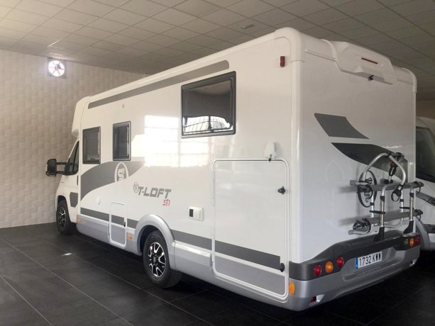 Lloguer de la Autocaravana perfilada