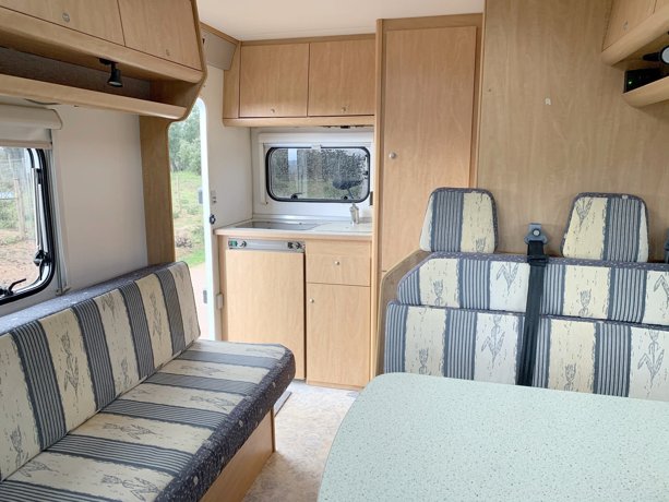 Vermietung von Alkoven Wohnmobil