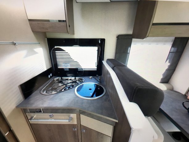 Rental Low profile RV