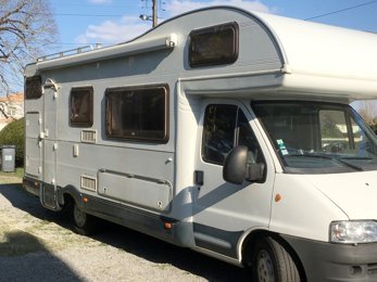 Autocaravana Capuchina Roller Team Fiat Weinsberg En alquiler en Bouguenais