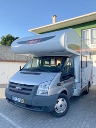 Autocaravana Capuchina Challenger Genesis 31 En alquiler en Leiria