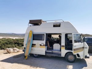 Coachbuilt motorhome rental - Tristan