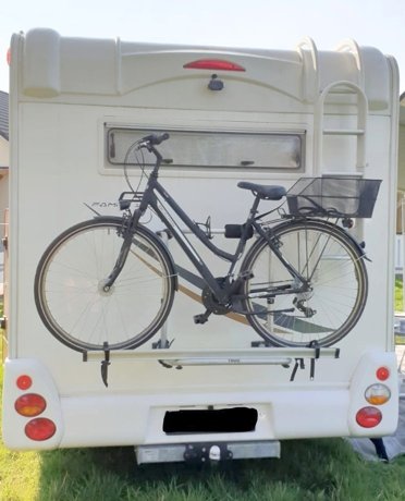 Viaggio del Camper Mansardato