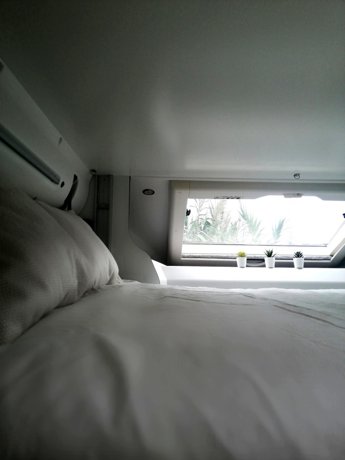 Rental Low profile RV