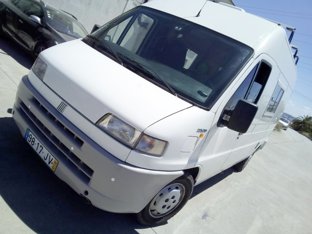 Furgonato Fiat 2.8 idTD condiviso a Loures