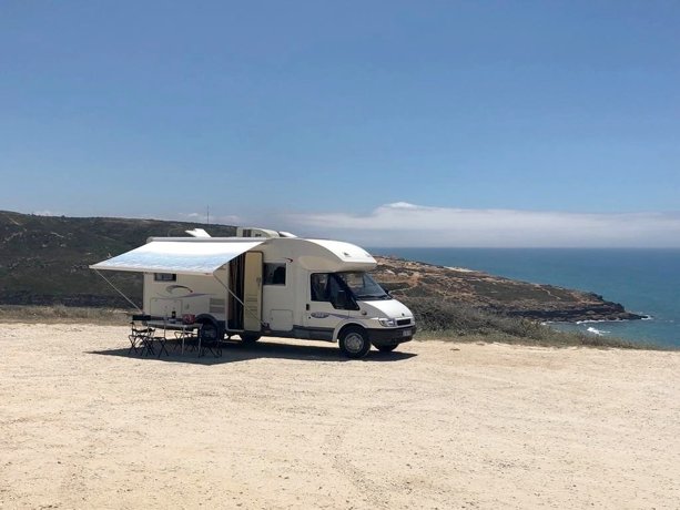 Aluguer de Autocaravana Perfilada