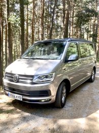 Van Volkswagen California Ocean 30 Aniversario en location à San Sebastián De Los Reyes