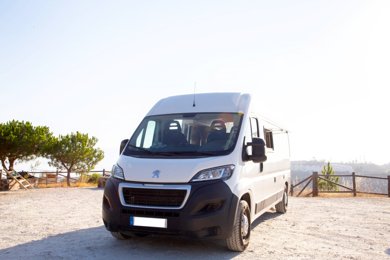 Van Peugeot Boxer 2,0 l 130 HDI en location à Málaga